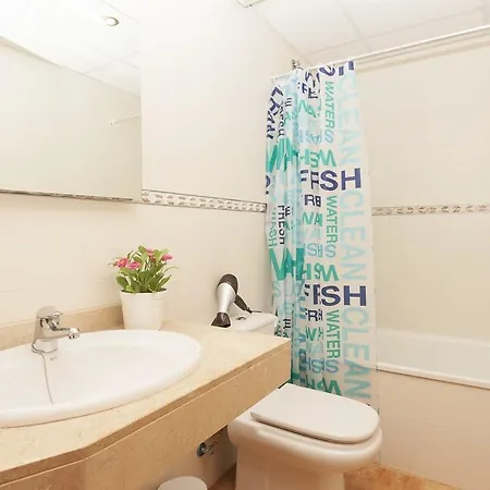 Wonderful 3 Bedroom In Apartment