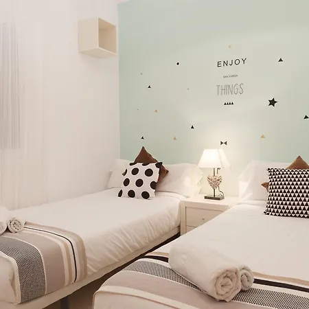 Wonderful 3 Bedroom In Apartment Sitges