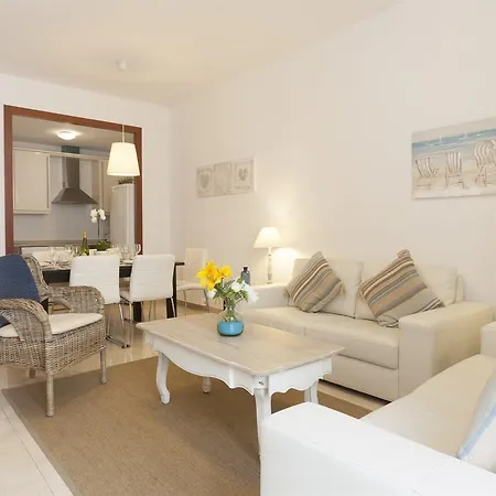 Wonderful 3 Bedroom In Sitges